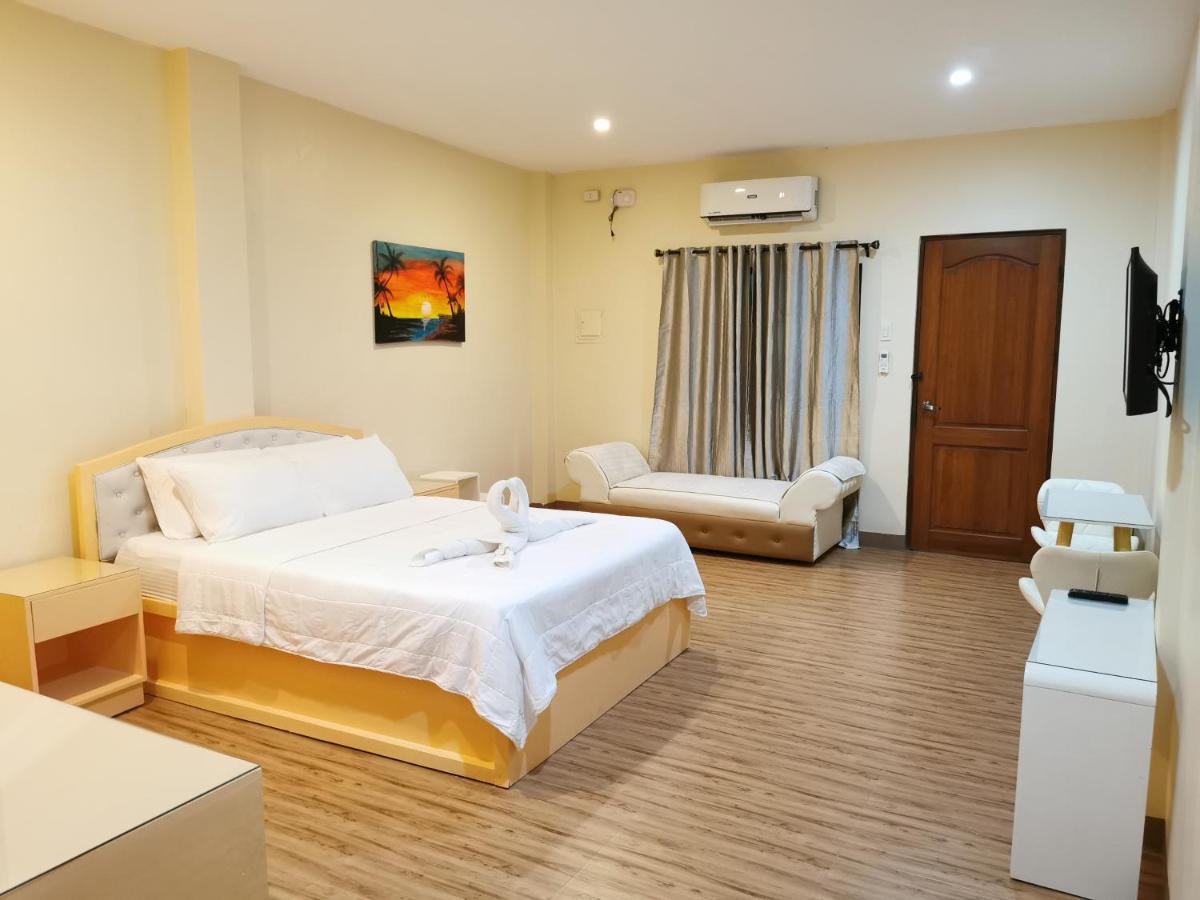 Acrige Apartelle 2-4 Pax Queen @ Heart Of Bogo City Banban Екстер'єр фото
